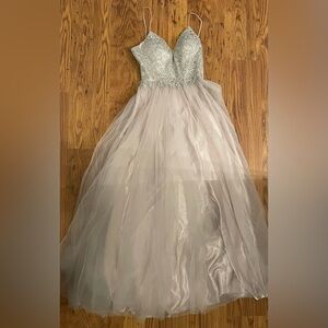 A-line V Neck Sleeveless Tulle Satin Long/Floor-Length Illusion evening Dress